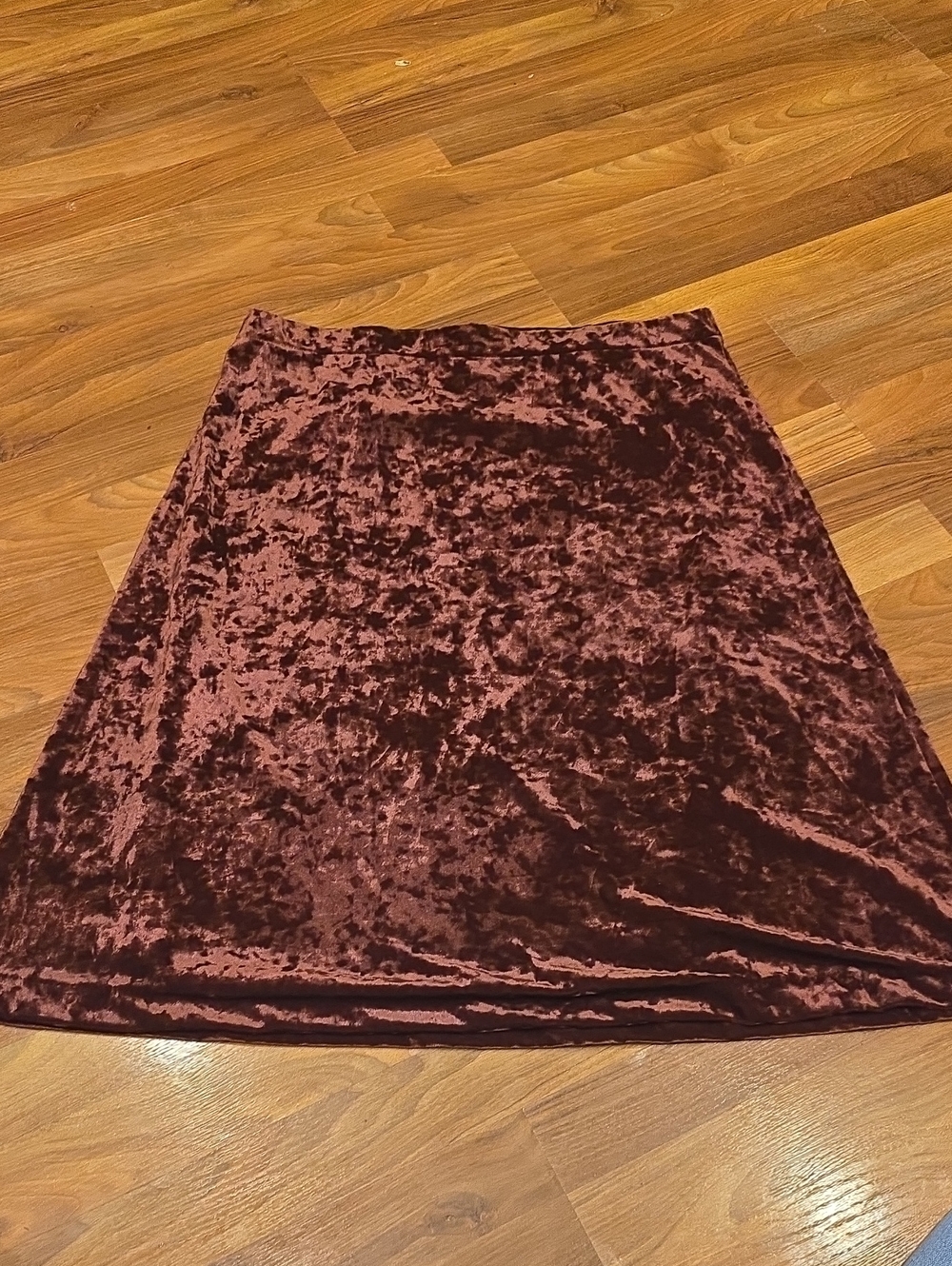 J. Jill Crushed Velvet A-Line Skirt in Wine
